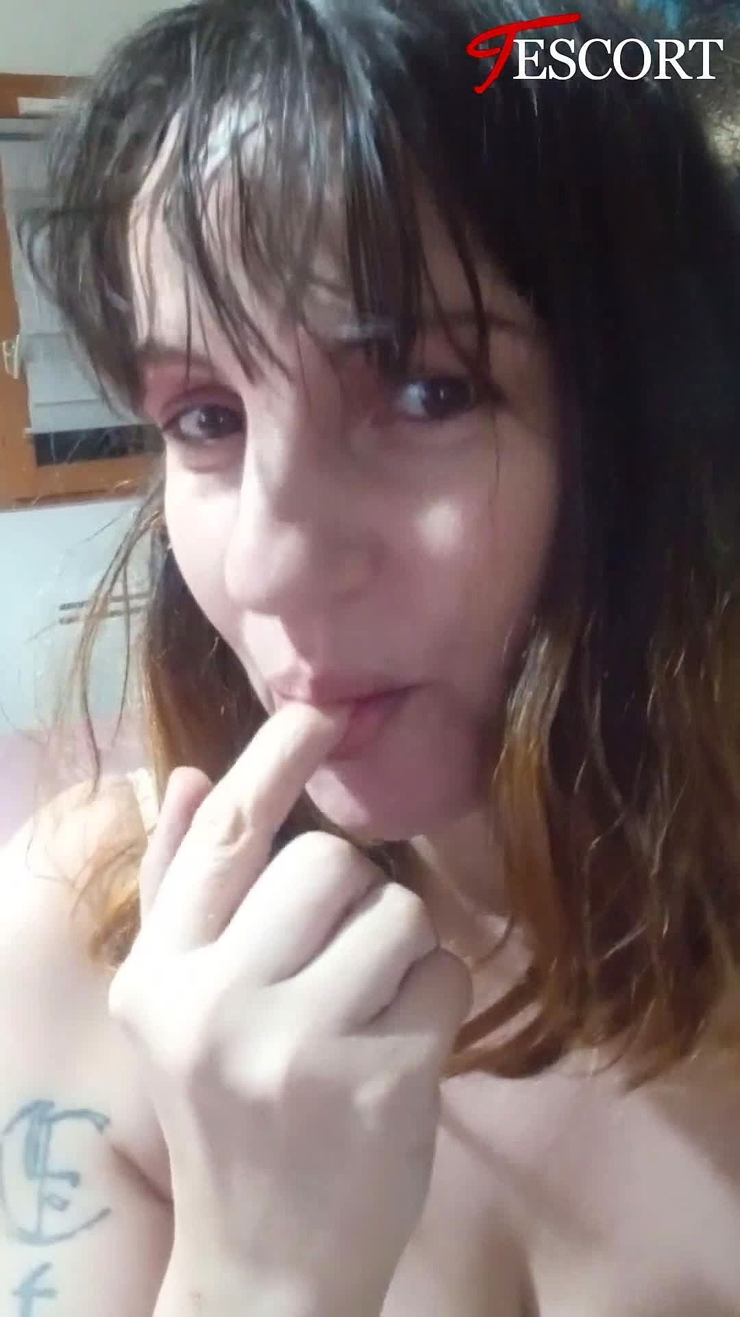 Sympathique Video Background