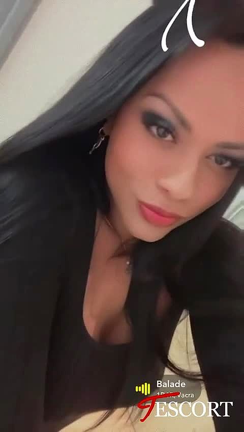 Trans kassandra Video Background