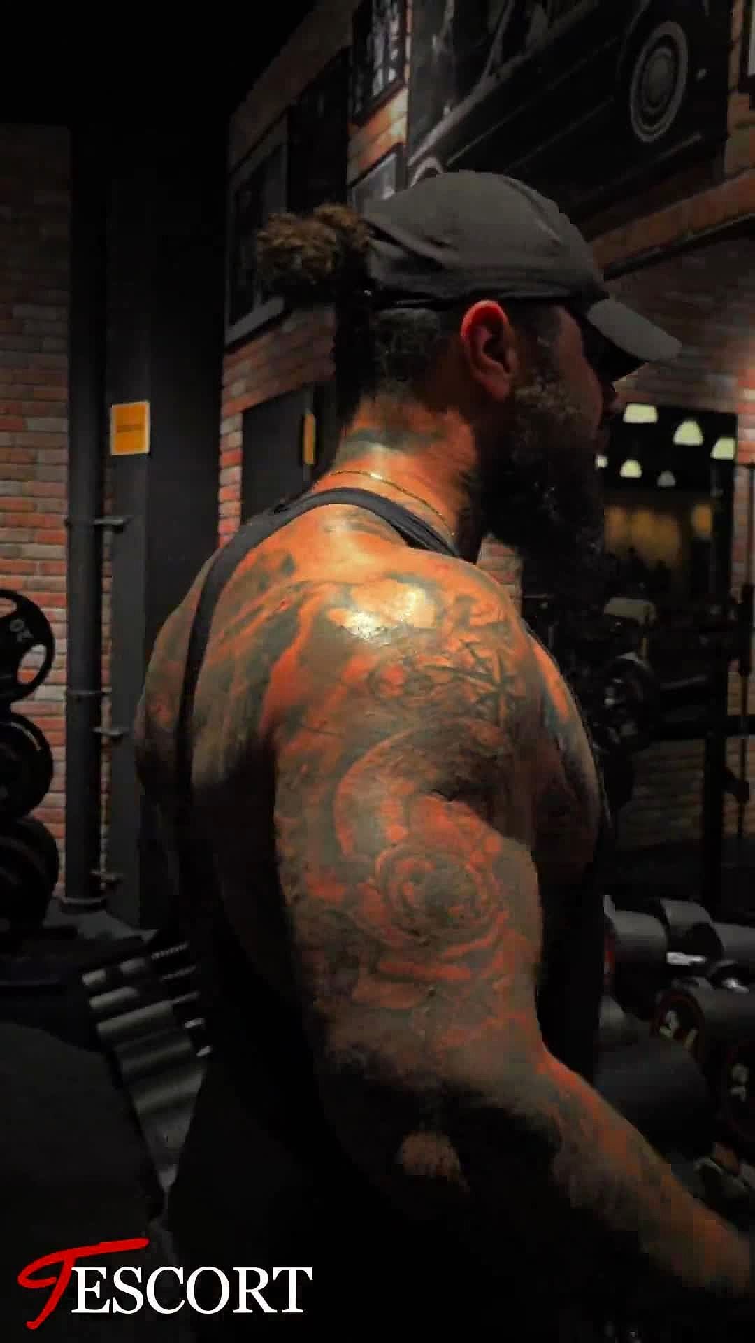 Rafael Monteiro Video Background