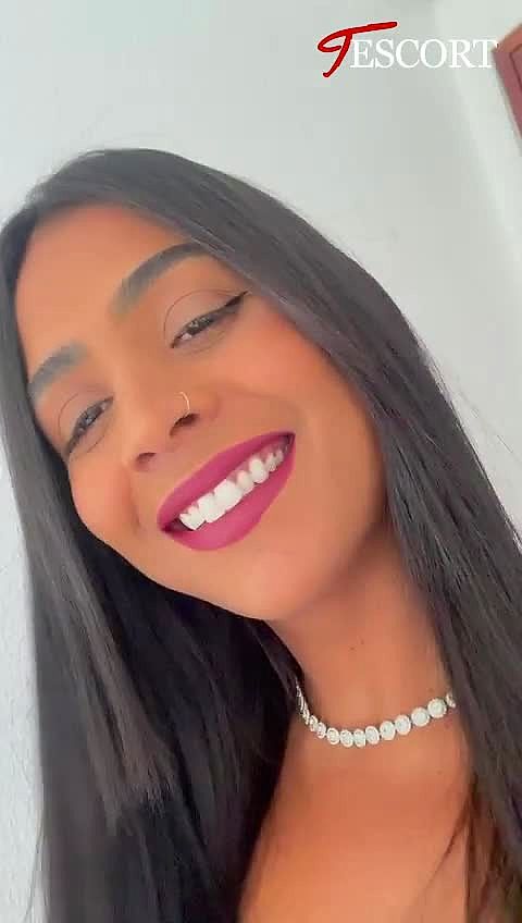 Larissa Martins Vidéo Arrière-plan
