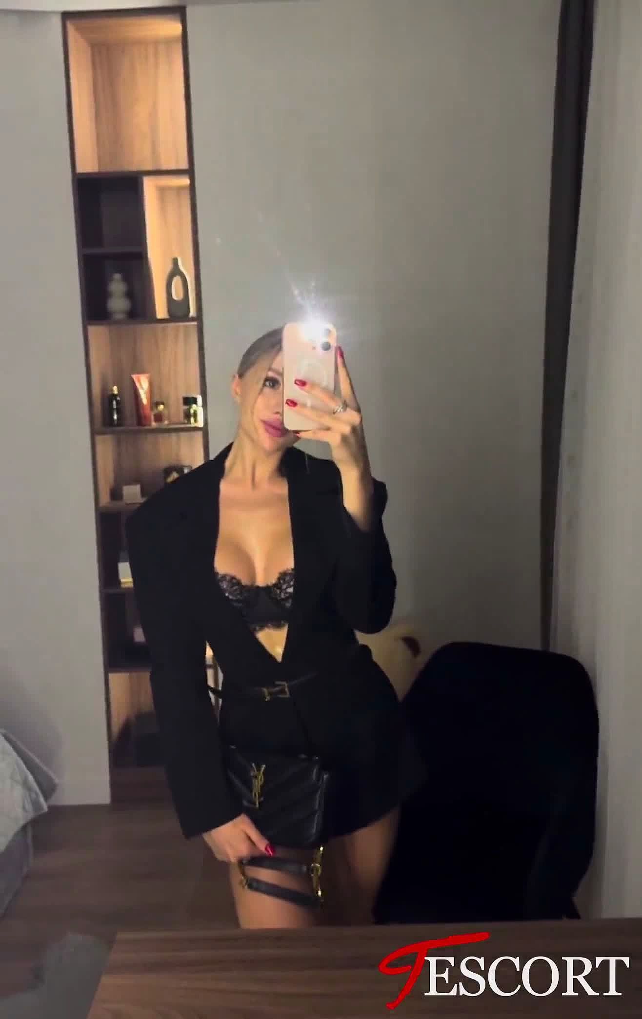 Duo CHATTE JUICY Vidéo Arrière-plan