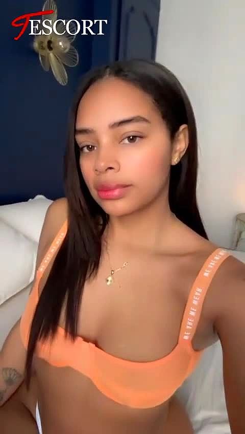 Anggie Vidéo Arrière-plan