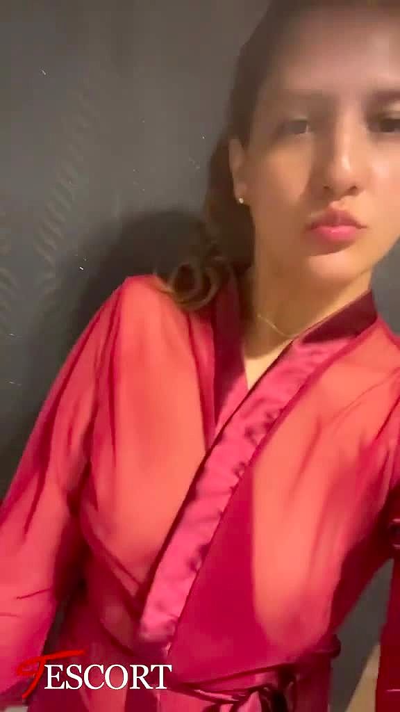 Linda Video Background