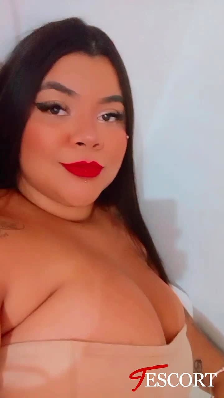 Gabriela, Bresilienne Video Background