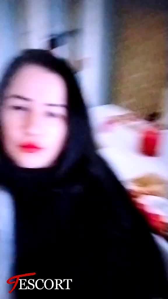 Adryana Video Background