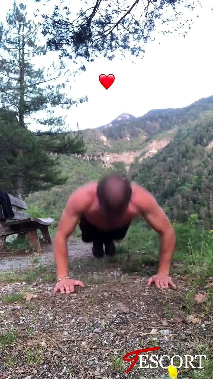Prince Gabrin Vidéo Arrière-plan