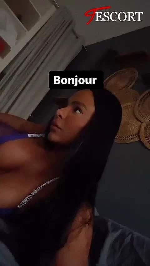 Izabella Vidéo Arrière-plan