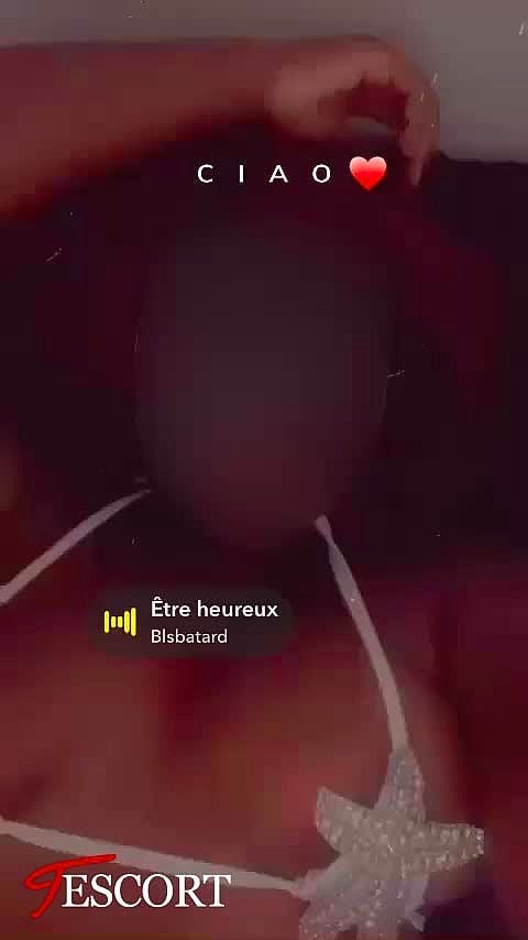 Laurine_SODOM Vidéo Arrière-plan