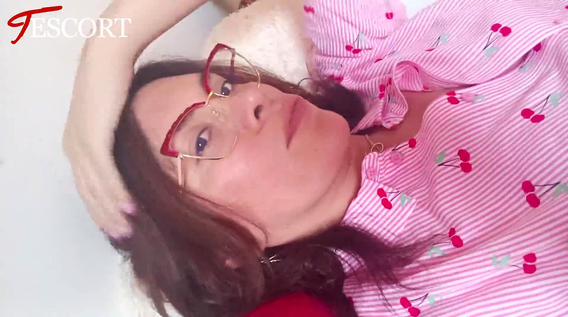 Femmeboy Nice Gialenca Vidéo Arrière-plan