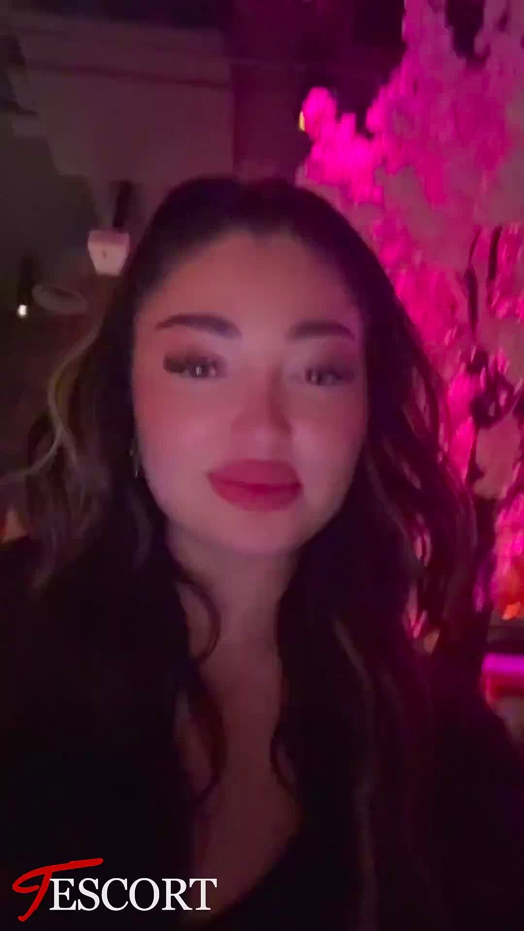 Alicexxx Vidéo Arrière-plan