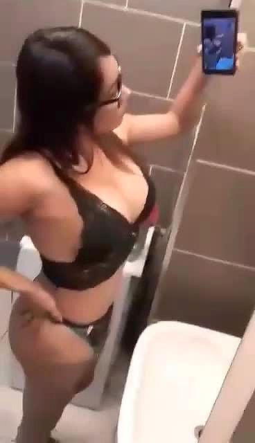 alondra Video Background