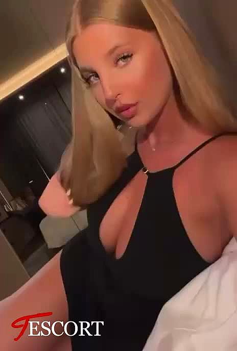 Alina Video Background