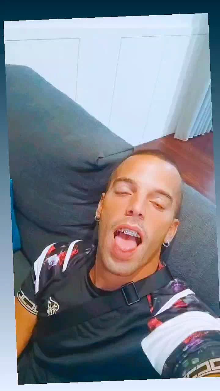 Migue Video Background