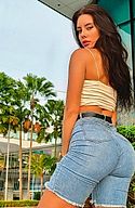 LOWRI - Escort Girl Paris