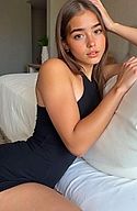 Izzy - Paris Escorts