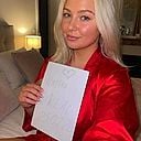 Nastya VIP Commentaire