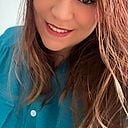LauryHelly Commentaire
