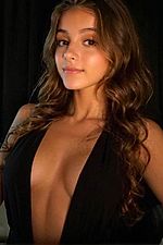 NALA - Escort Girl Paris