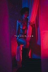 Isabella - Escort Girl Paris
