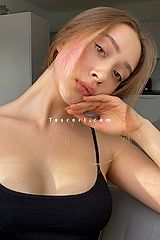 VENERA - Paris Escorts