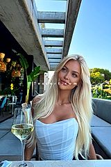 Anora - Escort Girl Paris