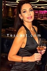 Melanie FULL service
