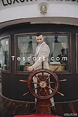 Elio Notte - Escort Girl Paris