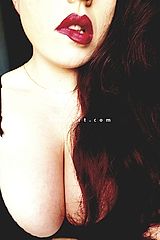 Maelyne - Créteil Escorts