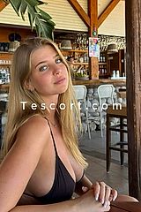 Alina - Paris Escorts