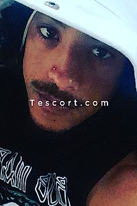 Couliix - Escort Boy Lorient