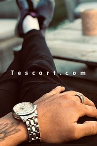 PiXzo - Arles Boy Escorts