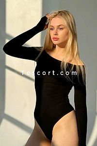 MONIQUE - Escort Girl Paris