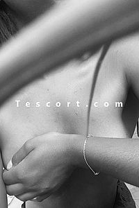 Leev - Poitiers Escorts