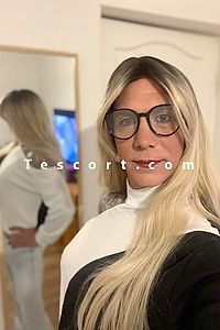 Karlak - Escort Trans Brive-la-Gaillarde