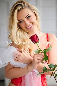 Nadya - Cannes Escorts