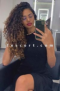 Khyara - Laval Escorts