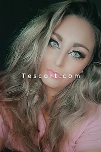 Maskass - Bourg-En-Bresse Escorts