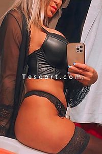Isis hot - Le Mans Escorts