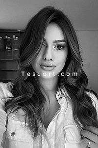 Luna - Monaco Escorts