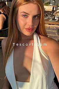Isabela - Cholet Escorts