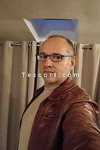 Jeff002 - Aix-En-Provence Boy Escorts