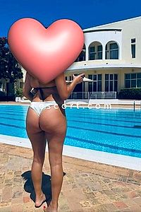 Liena - Courbevoie Escorts