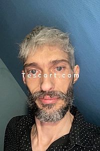 Pierrosch - Escort Boy Colmar