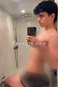 Valeya - Nantes Boy Escorts