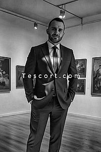 Gruizy - Escort Boy Vitrolles