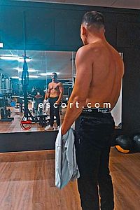 Aron - Escort Boy Meaux