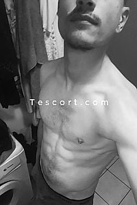 Guillaume - Besancon Boy Escorts
