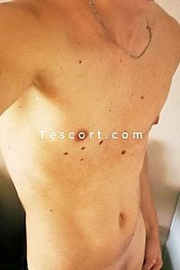 PetitMinet - Escort Boy Dax