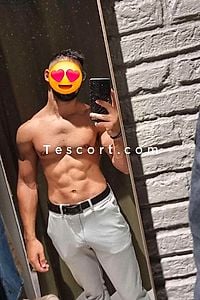 Theo - Escort Boy Bastia
