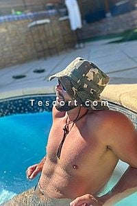 Mike - Escort Boy Aix-En-Provence